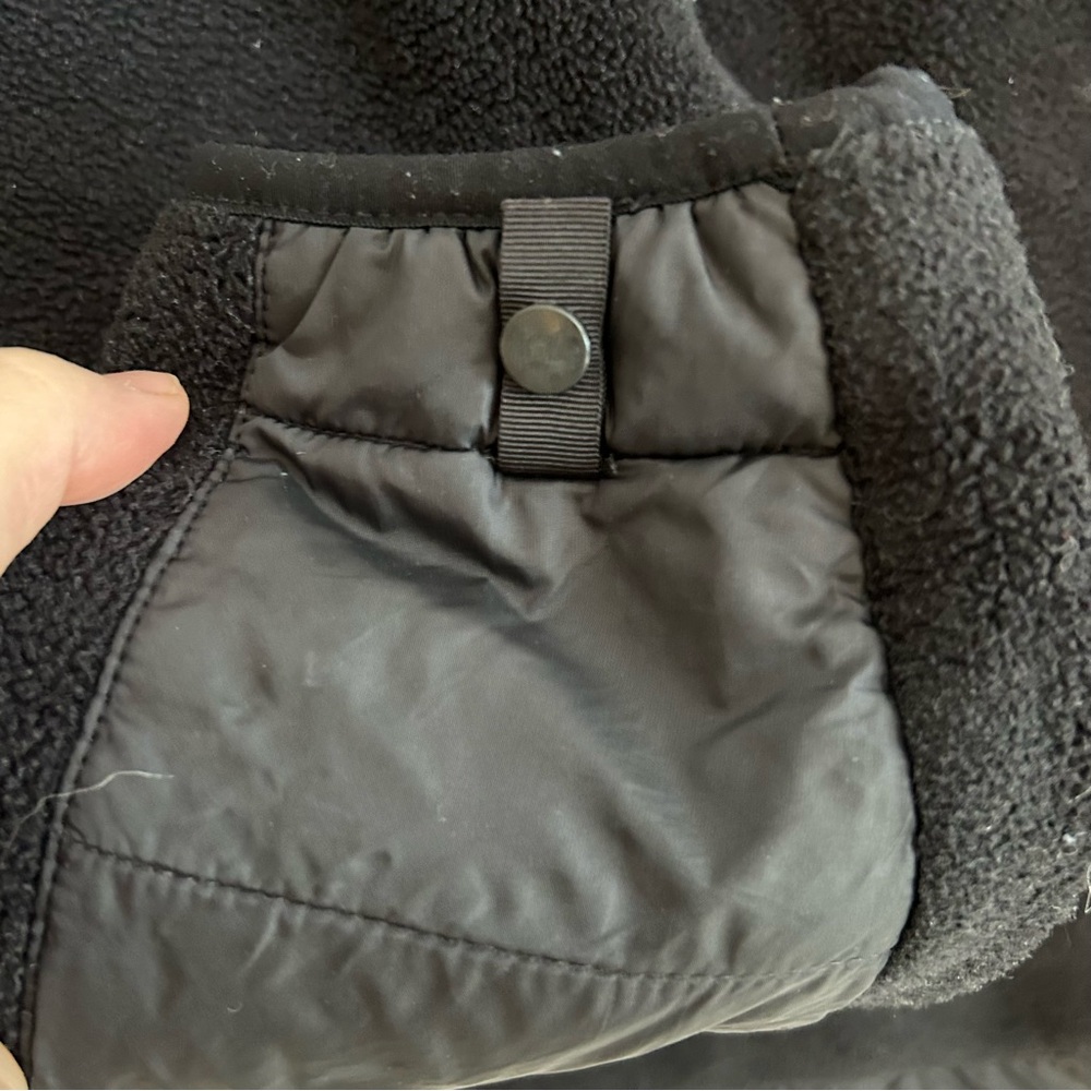 North Face Men's 550 Black Fleece/Puffer Polartec with down jacket size small - Picture 4 of 13